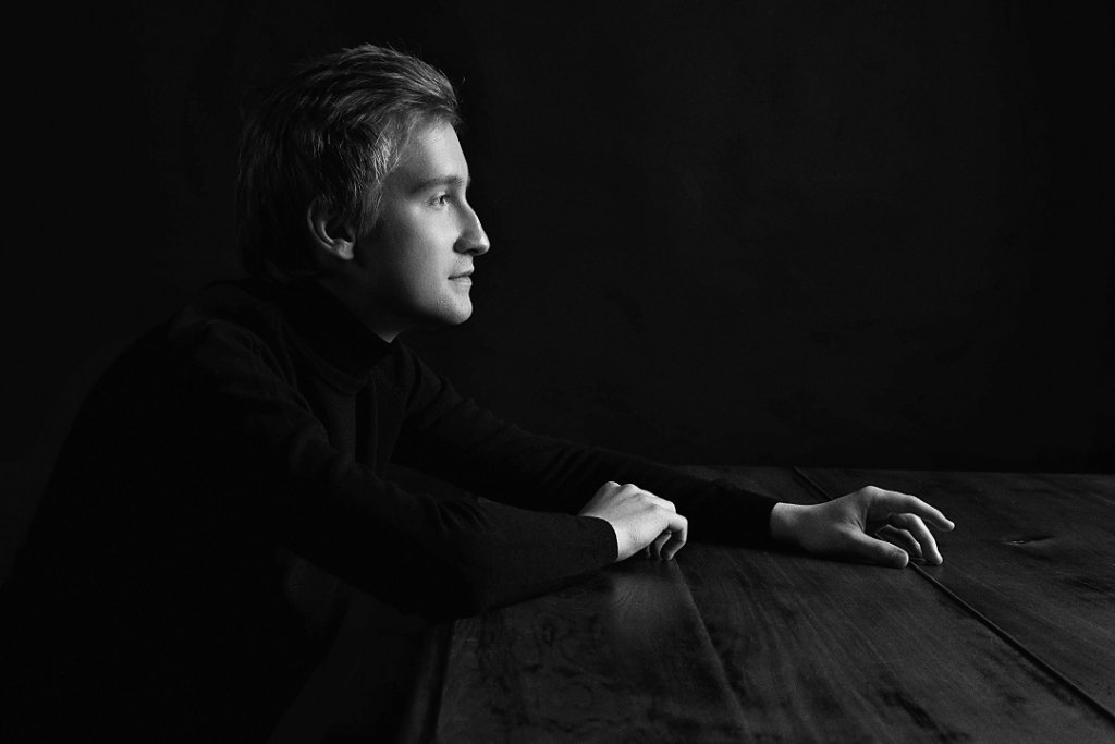 Dmitry Masleev : toute l’humanité dans son piano (Photo Alexandra Horoshvyan)