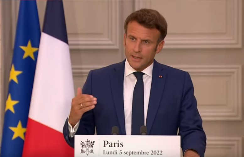 Emmanuel Macron lors de la conférence de presse sur la situation énergétique en Europe (Photo capture d'écran)