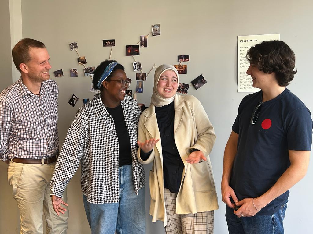 François-Xavier Huard et 3 étudiants Nadjima Aboudou, Dina Houari et Valentin Darmante (Photo Joël Barcy)