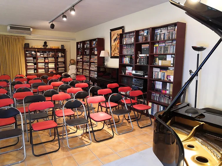 Salle de concert à talle humaine de l'association Arpeggione ©PG