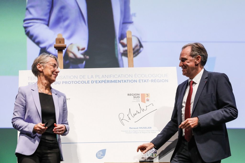 Signature d'un protocole d'expérimentation État-Région entre Elisabeth Borne et Renaud Muselier (Photo Sébastien Nogier)