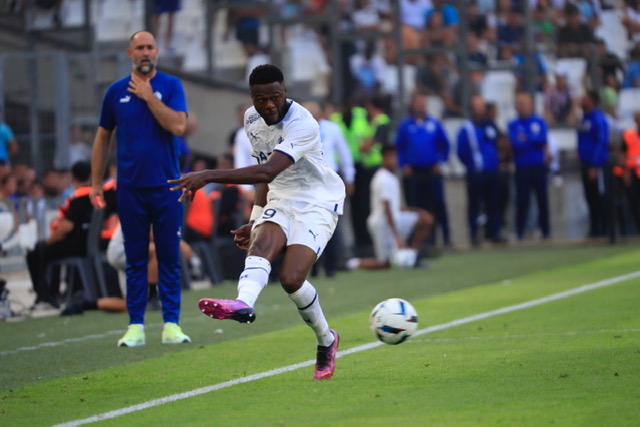 Chancel Mbemba a sonné la révolte marseillaise en égalisant (Photo Laurent Saccomano/ Wallis.fr)