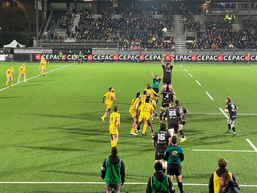 Le travail paye pour les Provençaux, notamment en touche, ici face à Nevers ce dernier vendredi, où ils ont gagné en précision et en assurance.(Photo M.E.)