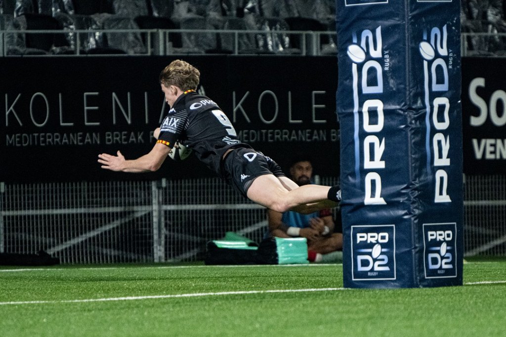 Tout comme à Agen, où il a inscrit cet essai, Simon Tarel sera titulaire face à Biarritz. Souhaitons lui la même réussite. (Photo Morgan Mirocol/Provence Rugby)